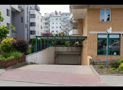 Budynek, w którym mieści się apartament