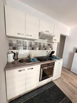Kuchnia lub aneks kuchenny w obiekcie Nice Stay Apartment Centrum