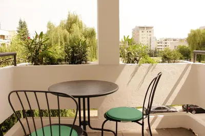 Balkon lub taras w obiekcie Luxurious, Spacious, Modern Gem. Great Location !