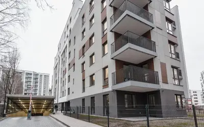 Budynek, w którym mieści się apartament