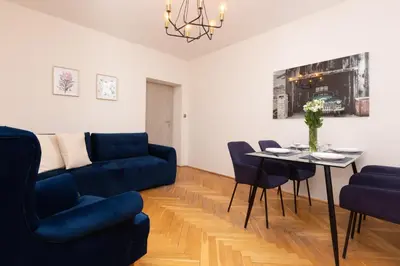 Część wypoczynkowa w obiekcie City Center Apartment Elektoralna by Noclegi Renters