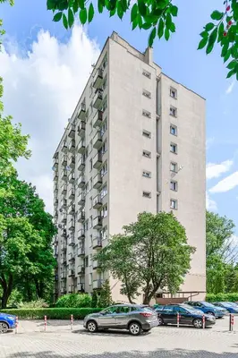 Budynek, w którym mieści się apartament