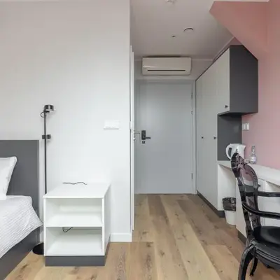 ĄĘ Hostel Nowy Świat by BookingHost