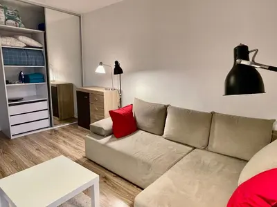 Część wypoczynkowa w obiekcie HOLIDAY metro fast WiFi TV’70 Netflix HBO AppleTV