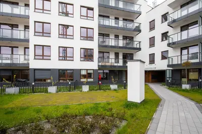 Budynek, w którym mieści się apartament