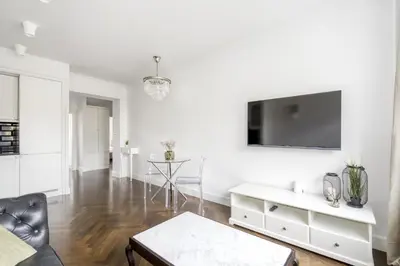 Telewizja i/lub zestaw kina domowego w obiekcie Apartament Muranów