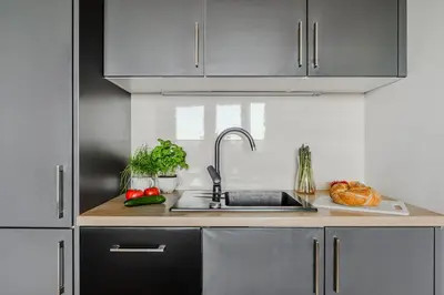 Kuchnia lub aneks kuchenny w obiekcie Apartament Ostrobramska - Praga Południe