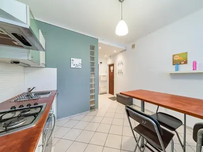 Kuchnia lub aneks kuchenny w obiekcie Nowogrodzka Cozy Studio II