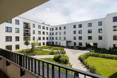 Budynek, w którym mieści się apartament