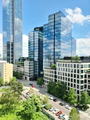 Widok na miasto Warszawa z tego apartamentu