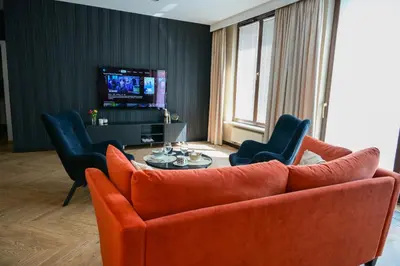 Telewizja i/lub zestaw kina domowego w obiekcie Apartament Ogrodowa Deluxe with Parking