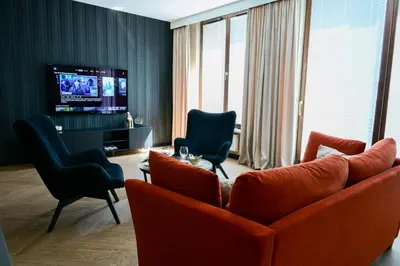 Telewizja i/lub zestaw kina domowego w obiekcie Apartament Ogrodowa Deluxe with Parking