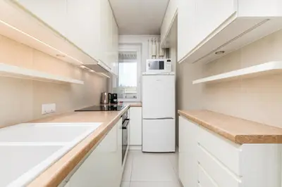 Kuchnia lub aneks kuchenny w obiekcie Apartament Emilii Plater by Your Freedom