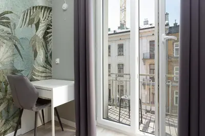 Balkon lub taras w obiekcie Central Apartment Emilii Plater by Noclegi Renters