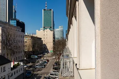 Widok na miasto Warszawa z tego apartamentu