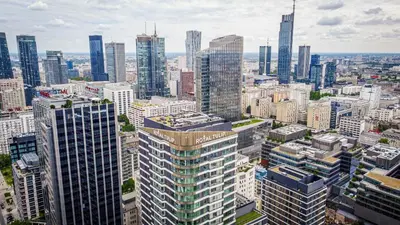 Widok na miasto Warszawa z tego aparthotelu