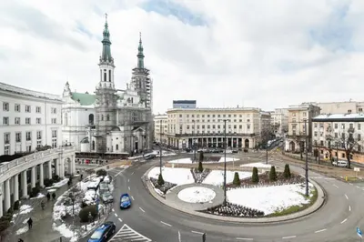 Widok na miasto Warszawa z tego apartamentu