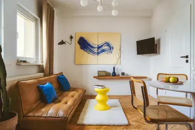 Telewizja i/lub zestaw kina domowego w obiekcie Warsaw Concierge Eclectic Design