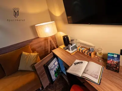Część wypoczynkowa w obiekcie Mariensztat 8 Hotel