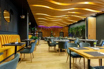 Restauracja lub miejsce do jedzenia w obiekcie Hotel Sante