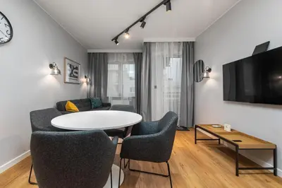 Telewizja i/lub zestaw kina domowego w obiekcie Zadumana 3/5 by Homeprime