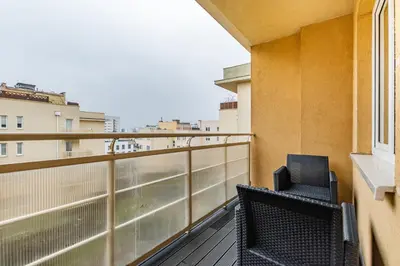 Balkon lub taras w obiekcie Zadumana 3/5 by Homeprime