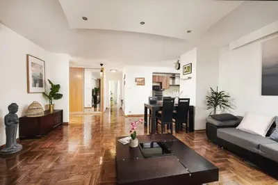 Część wypoczynkowa w obiekcie Lumina spacious apartment near the Warszawa Zachodnia station