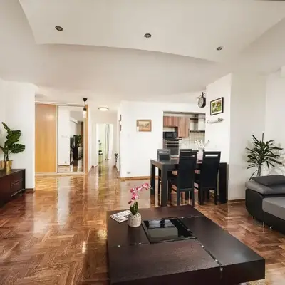 Lumina spacious apartment near the Warszawa Zachodnia station