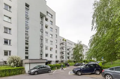 Budynek, w którym mieści się apartament
