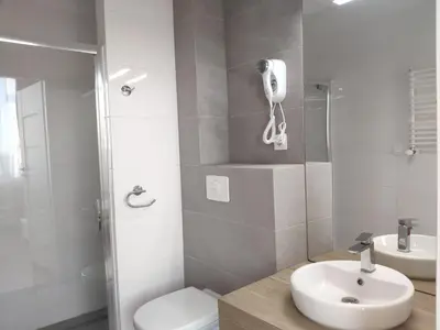 Łazienka w obiekcie Apartamenty Aleje Jerozolimskie