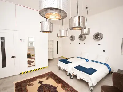 Łóżko lub łóżka w pokoju w obiekcie Loft Lot Pszczoły