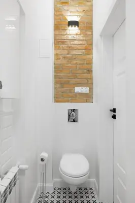 Łazienka w obiekcie oompH Warsaw Central 2 Bedroom Apartment