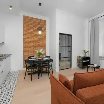 oompH Warsaw Central 2 Bedroom Apartment