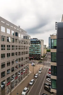 Widok na miasto Warszawa z tego apartamentu