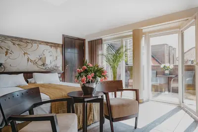 Część wypoczynkowa w obiekcie Mamaison Le Regina Boutique Hotel