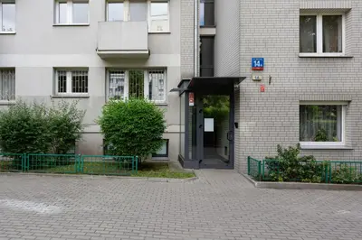 Budynek, w którym mieści się apartament