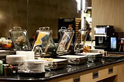 Jedzenie w hotelu lub w pobliżu
