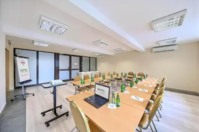 Zaplecze biznesowe lub konferencyjne w obiekcie Hotel Gromada Warszawa Centrum