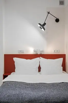 Łóżko lub łóżka w pokoju w obiekcie EMILY STUDIO