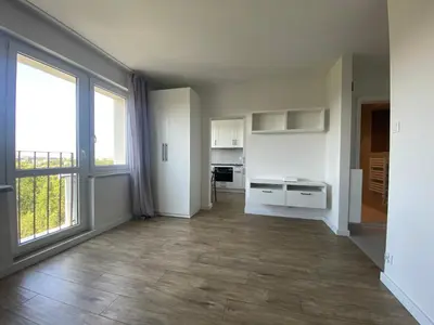 Kuchnia lub aneks kuchenny w obiekcie Brand New Top Floor Apartment at Mokotow