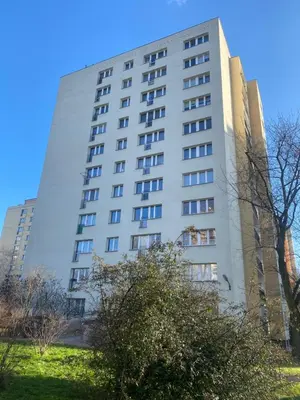 Budynek, w którym mieści się apartament