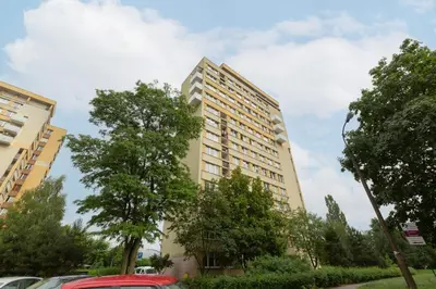 Budynek, w którym mieści się apartament