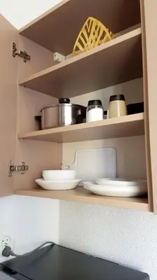 Kuchnia lub aneks kuchenny w obiekcie Apartamenty dobowe w centrum Warszawy Lok 3
