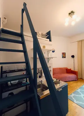 Łóżko lub łóżka w pokoju w obiekcie Apartamenty w centrum Warszawu Lok 4