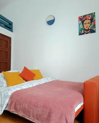 Łóżko lub łóżka w pokoju w obiekcie Apartamenty w centrum Warszawu Lok 4
