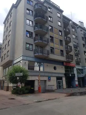 Budynek, w którym mieści się apartament
