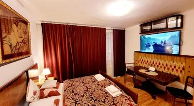 Telewizja i/lub zestaw kina domowego w obiekcie Balladyny7 Art Déco Światłowód