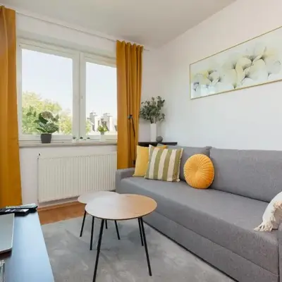 Cozy Apartment with Balcony Warszawa by Noclegi Renters