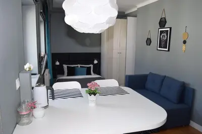 Część wypoczynkowa w obiekcie Be my Guest - Hoża Studio - PKiN super Centrum Metro Wi-Fi