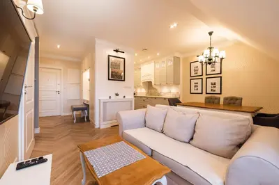 Kuchnia lub aneks kuchenny w obiekcie Lovely Apartment In The Heart of Warsaw by BookingHost